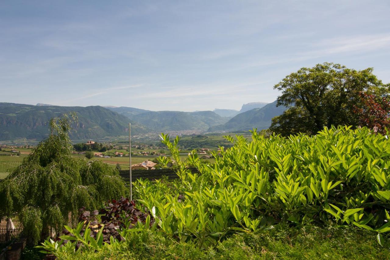Schloss-Hof Appiano Sulla Strada Del Vino Kültér fotó