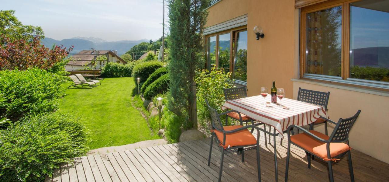 Schloss-Hof Appiano Sulla Strada Del Vino Kültér fotó